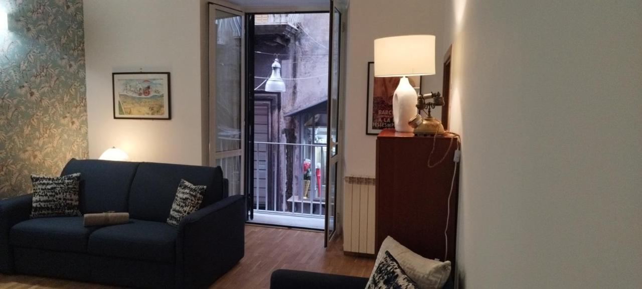 Civico 18 Suite Napoli Esterno foto